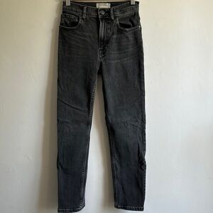 Everlane The Cheeky crop jeans in washed black denim ladies US 25